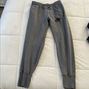 Nike Men’s XS Heather Gray Joggers with Black Swoosh